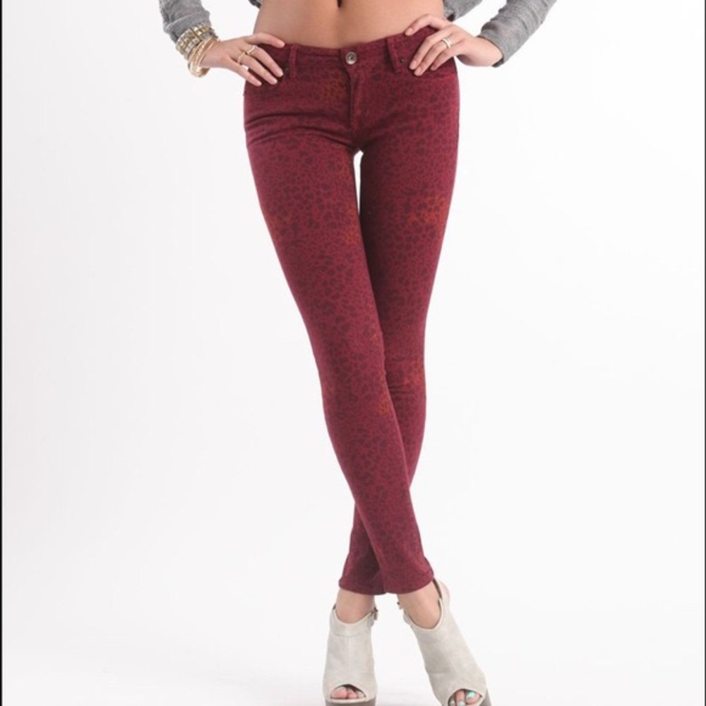 PAC SUN Maroon leopard print skinny jeans size 11